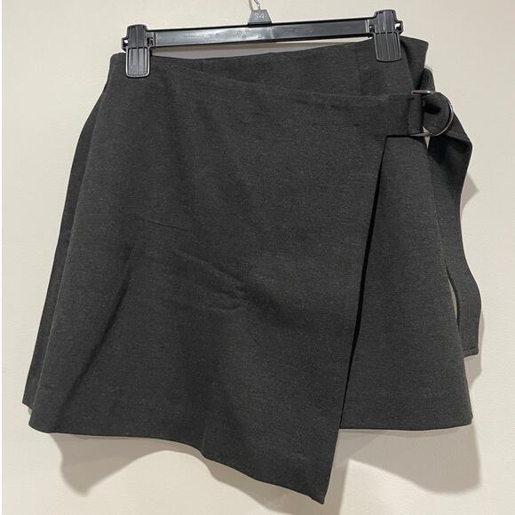 NWT SPANXsmooth Ponte Wrap Mini Skirt with Built-in Short Charcoal Heather Small - Picture 2 of 6